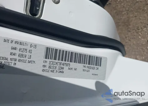 2015 Chrysler 300C z USA, uszkodzony, nr VIN 2C3CCAET8FH875879